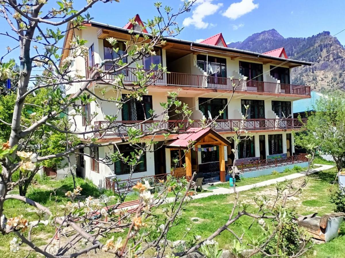 Rashpa Cottage Manāli Buitenkant foto