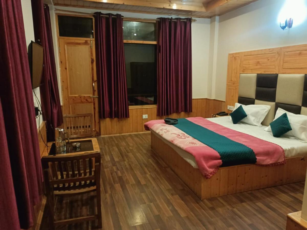 Rashpa Cottage Manāli Buitenkant foto