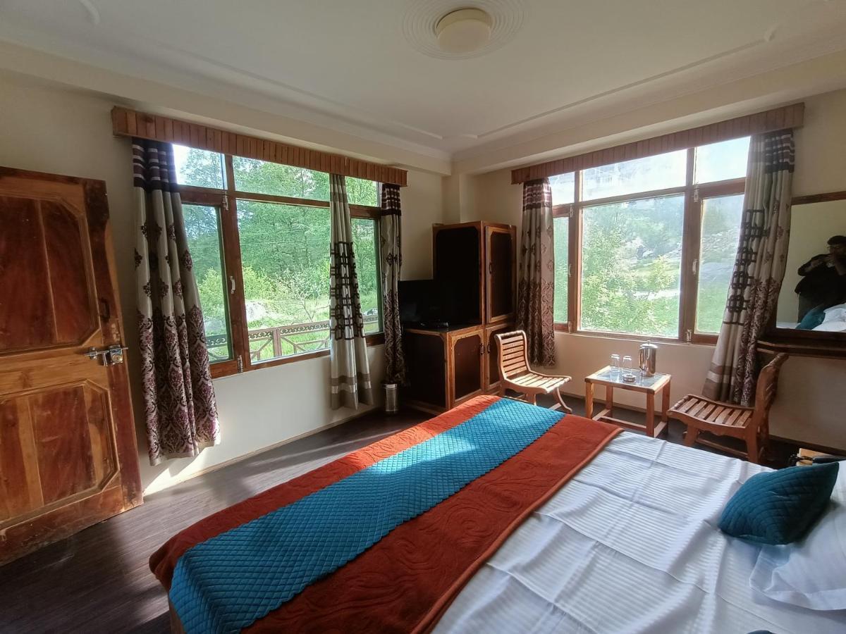 Rashpa Cottage Manāli Buitenkant foto
