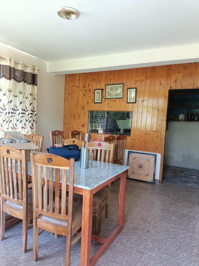Rashpa Cottage Manāli Buitenkant foto